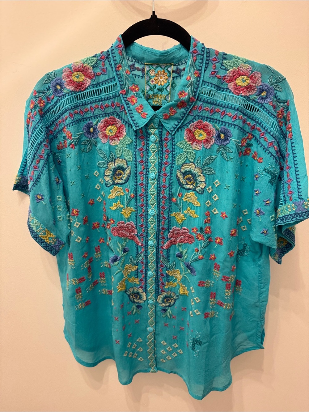 Johnny Was Turquoise Embroidered Short-Sleeve Button-Down Shirt